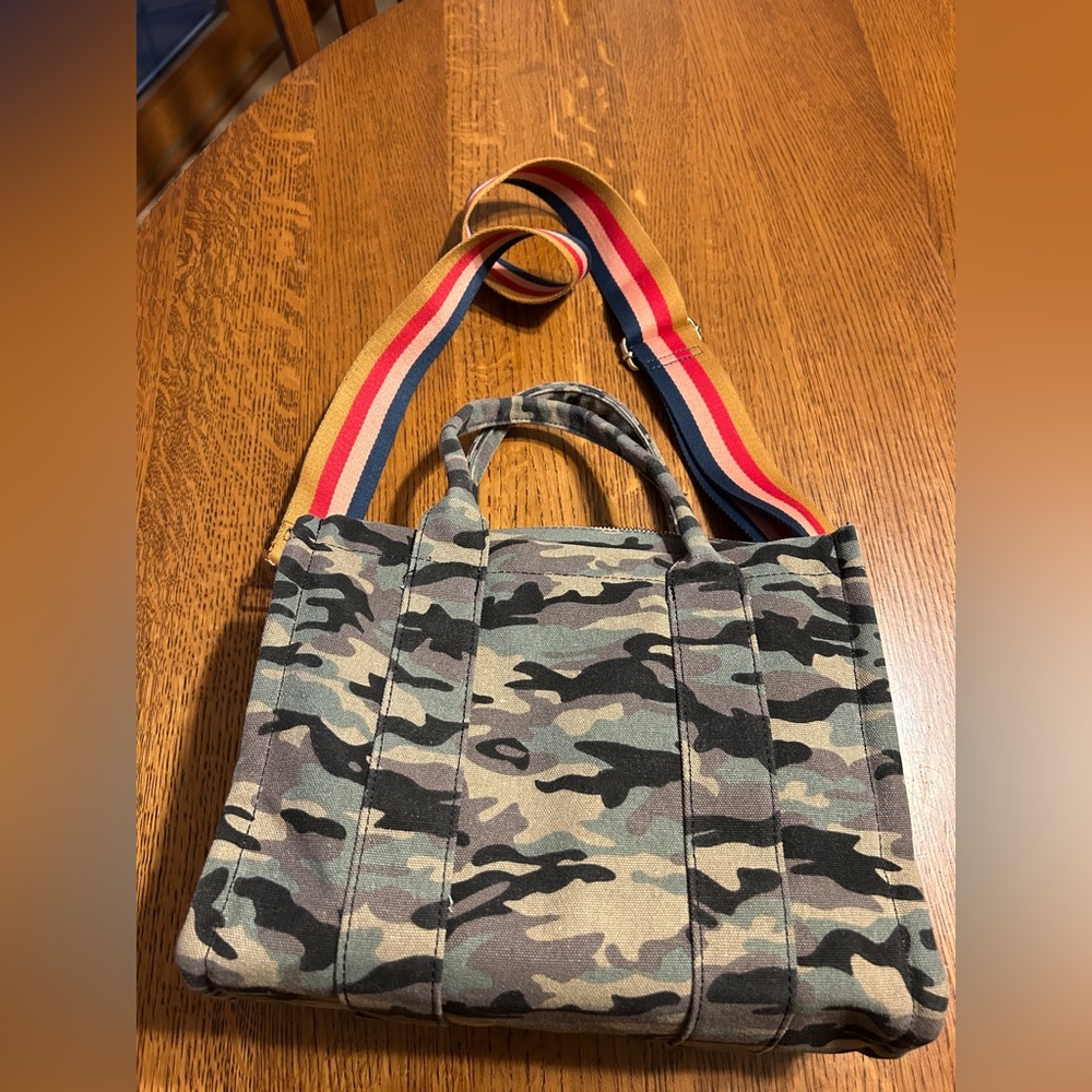 Cute Camo bag with adjustable detachable strap, LAST CHANCE